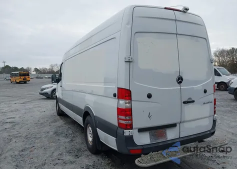 2015 Mercedes-Benz Sprinter 2500 High Roof from USA, damaged, VIN WD3PE8DB1FP123293